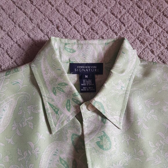 NWT Jones New York Signature Light Green Silk Blouse Shirt Long Sleeve Size M - Picture 4 of 6